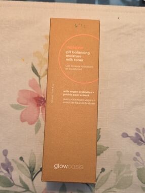 Oasis Peach-Toned pH Balancing Moisture Milk Toner